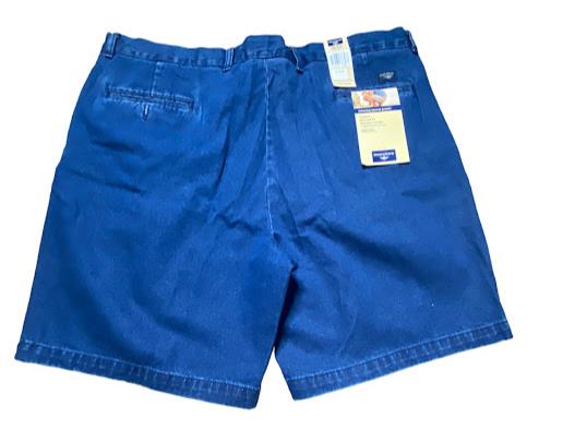 Dockers Men's Pleated Relaxed Medium Wash Denim Shorts Blue (Size: 42 x 9) NWT