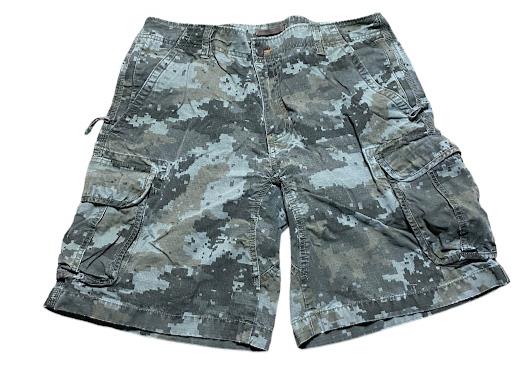 L.L. Bean Men's Military Digital Camouflage Cargo Shorts Green (Size: 36W)