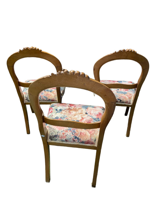 Louis Philippe Style Mid Century Carved Walnut Dinning Chairs (Set of 3)