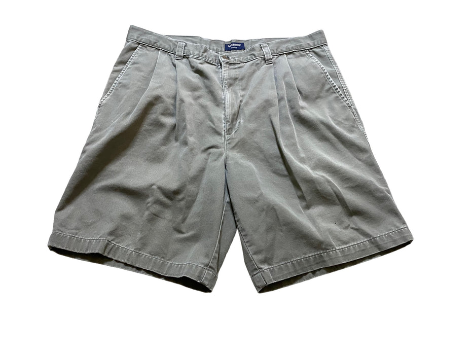 Dockers Men's Flat-Front Chino Shorts Olive Green (Size: 38 x 9)