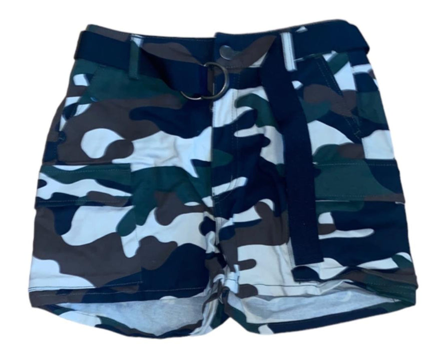 Forever 21 Love Tree Women's Belted Camo Shorts Green (Size: Small) NWOT
