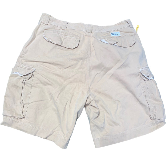 Nautica Men's Clippers Relaxed Fit Cargo Shorts Beige (Size: 36 x 9)