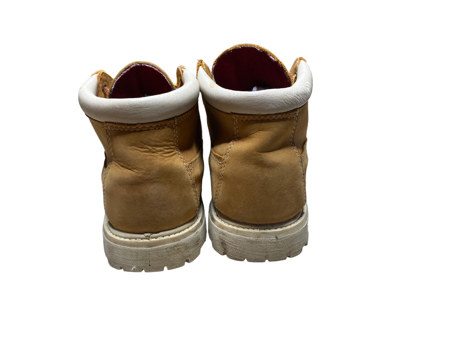 Timberland Windchill Wheat White Trim Chukka Boots Womens (Size: 8.5) 23391 1540