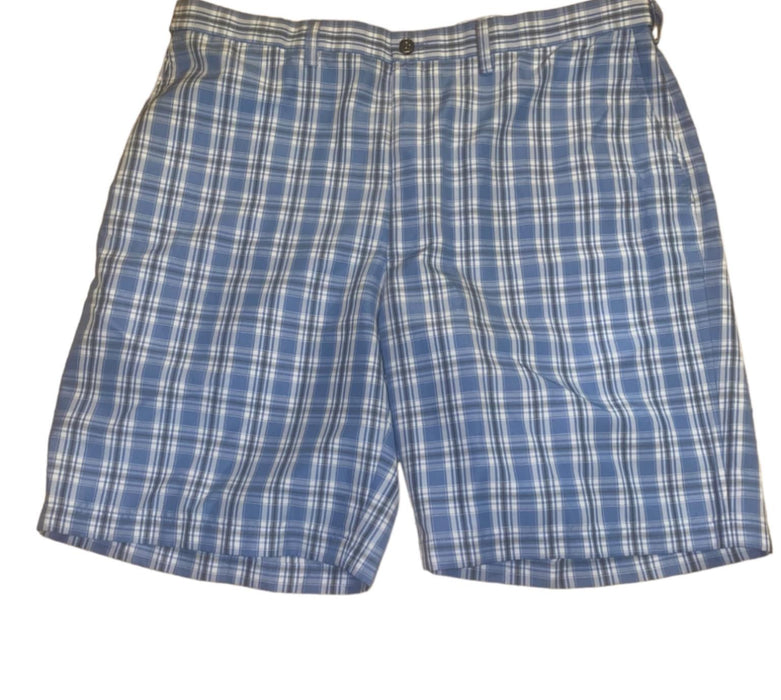 Haggar Men's Expandable Waist Plaid Flat Front Shorts Blue (Size: 40 x 10)