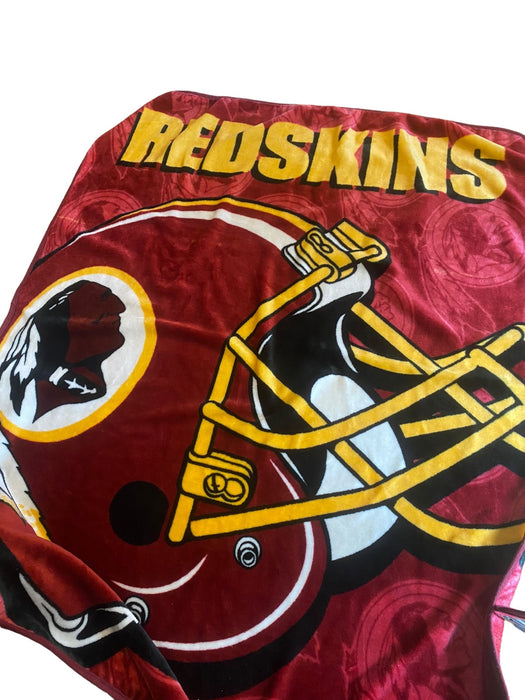 Washington Redskins NFL Plush Throw Blanket Team Helmet Red (Size: 50 x 60)