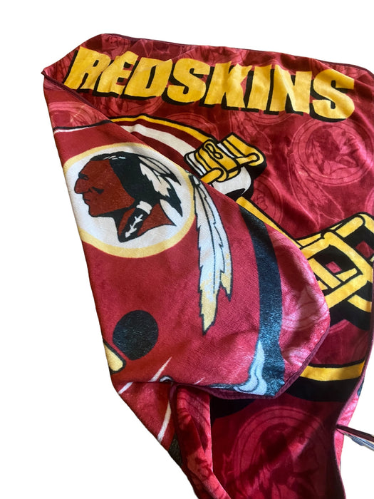 Washington Redskins NFL Plush Throw Blanket Team Helmet Red (Size: 50 x 60)