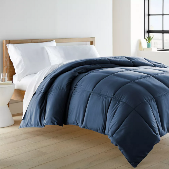 Beckham Hotel Collection Goose Down Alternative Comforter Navy (Size:Full/Queen)