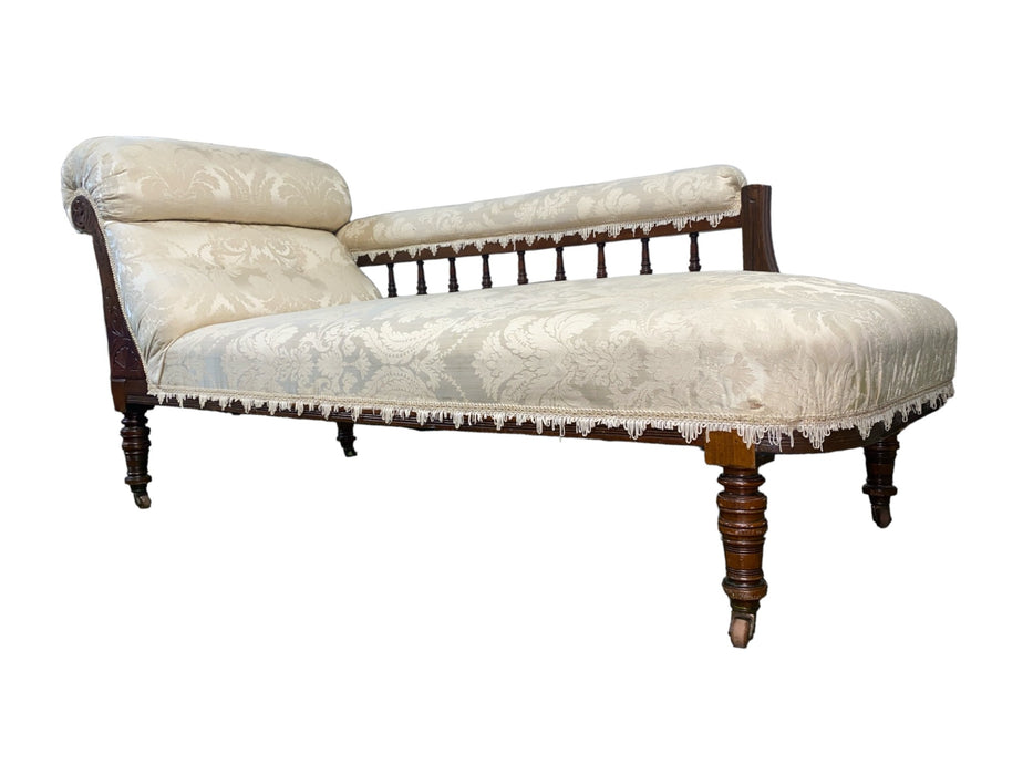 Early 20th Century Antique Mahogany Rail-back Chaise Longue with Turned Legs