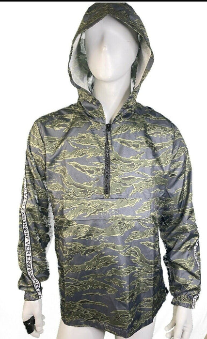 Arizona Jeans Co. Tiger Camouflage Windbreaker Anorak, Jacket (Size: Large) New!