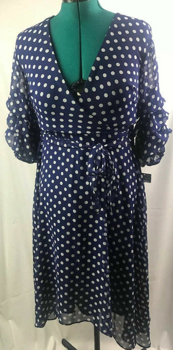 Melonie Deep V-Neck Polka Dotted Dress Blue/White (Size: 10)