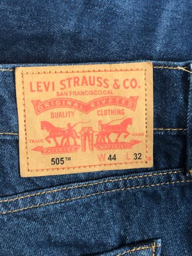 Levi's 505 Regular Fit Dark Wash Blue Jeans Men's (Size: 44 x 32) 36604009