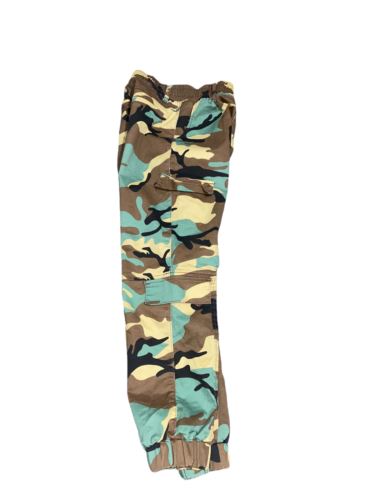 VIP Women's Woodland Stretch Camouflage Joggers Green (Size: 1/25)