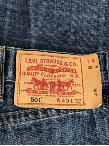 Levi's 501 Original Fit Button Fly Dark Wash Jeans Men's (Size: 40 x 32) 5011283