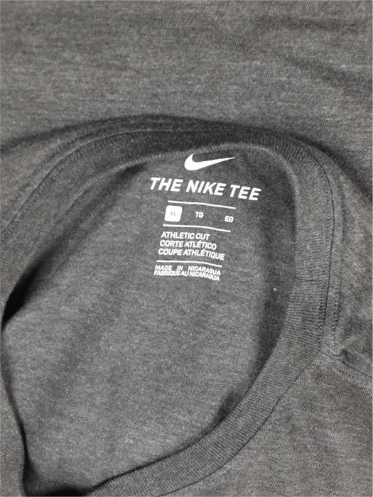 The Nike Men's Gray Athletic Cut T-Shirt (Size: XL)