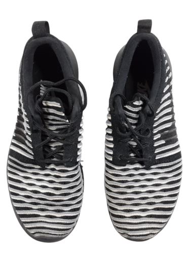 Nike Roshe Two Flyknit Black White Running Shoes Women's (Size: 5) 844929-001