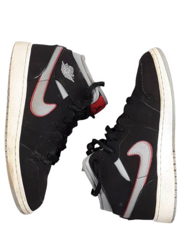 Jordan 1 Mid Black Particle Basketball Shoes Boys (Size: 5.5y) 554725-060