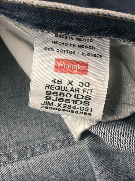 Wrangler Premium Regular Fit Medium Wash Blue Jeans (Size: 46 x 30) 96501DS