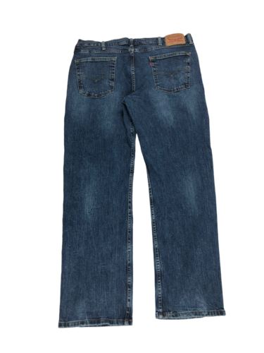 Levi's 514 Straight Fit Medium Wash Blue Jeans Men's (Size: 38 x 30) 045140387