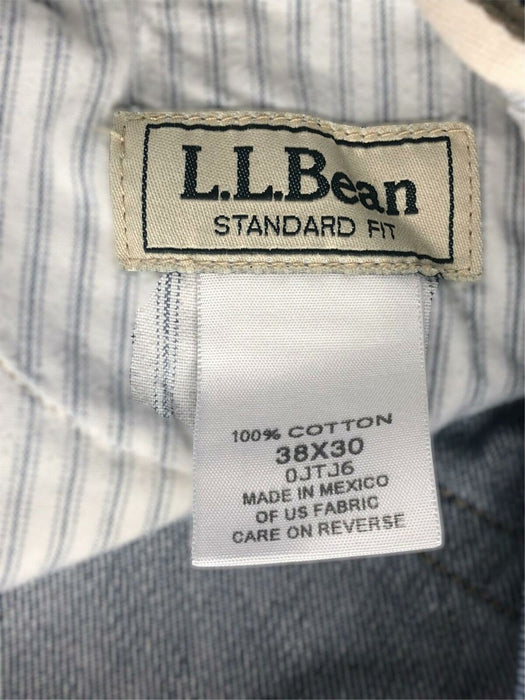 L.L. Bean Standard Fit Medium Wash Blue Jeans Men's (Size: 38 x 30) LB000789A