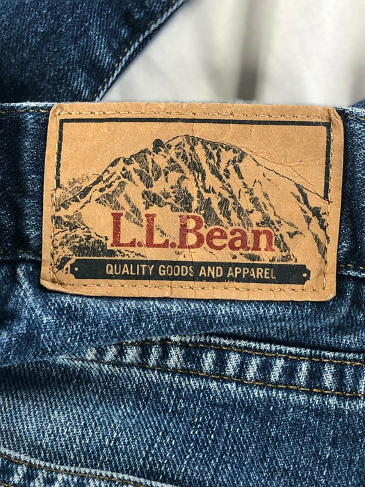 L.L. Bean Standard Fit Medium Wash Blue Jeans Men's (Size: 38 x 30) LB000789A