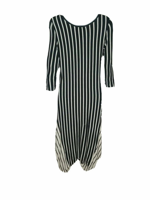 Love Ryan | White/Black Stripe 3/4 Sleeve Hanger Chief Dress (Size: S)