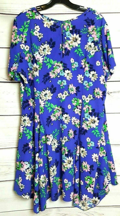 Soprano Light Spring Keyhole Floral Dress Blue (Size: XL)