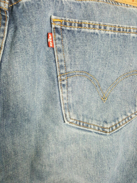 Levi's Jeans  505 Regular Fit  Medium Wash Blue (Size Big & Tall 42 X 32)