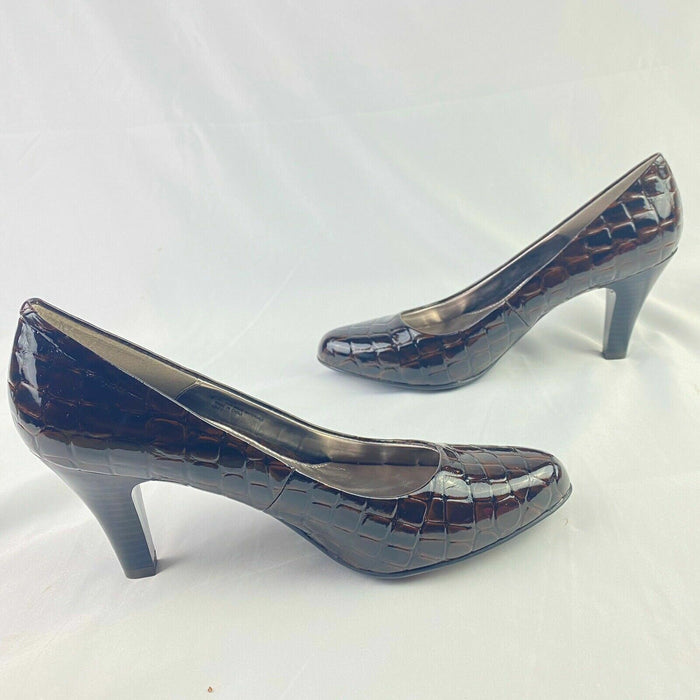 Euro Soft | Patent leather Brown 3.5" Pumps (Size: 9M) 3003050