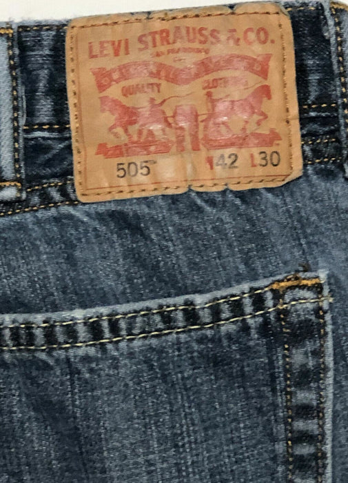 Levi's 505  Regular Fit Jean  Medium Stonewash (Big & Tall: 42 x 30) 5052765