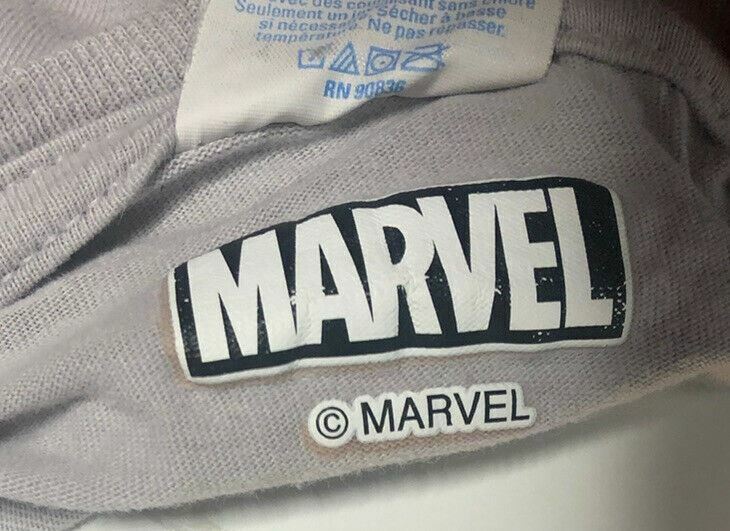 Marvel Gray Caption Marvel Short Sleeve Top (Size: L)