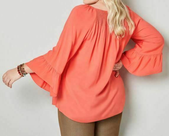 Avenue Peach Smocked Neck Bell Sleeve Top (Size: 22/24)