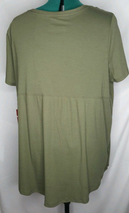 Avenue Leisure Green V-Neck Short Sleeve Top (Size: 26/28)