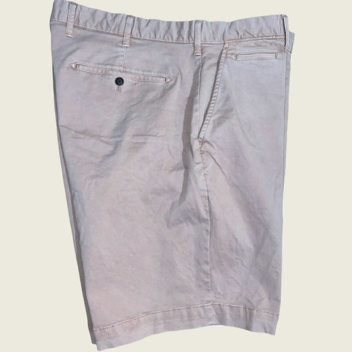 Gap Stretch Flat Front Five Pocket Men's Gap Flex Shorts Pink  (Size: 38 X 10)