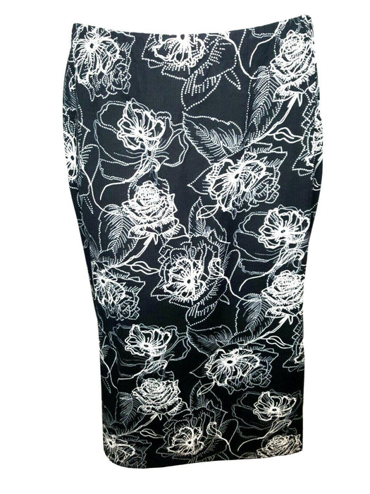 Avenue Plus Size | Black Floral Skirt (Size: 22/24)