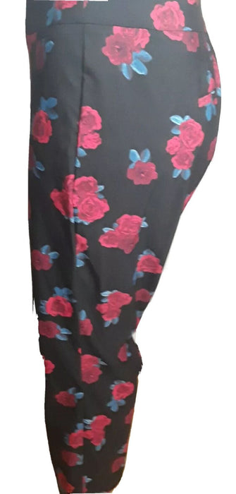 Lane Bryant | Black Floral Comfort Waist Pants (Size Plus: 28R)