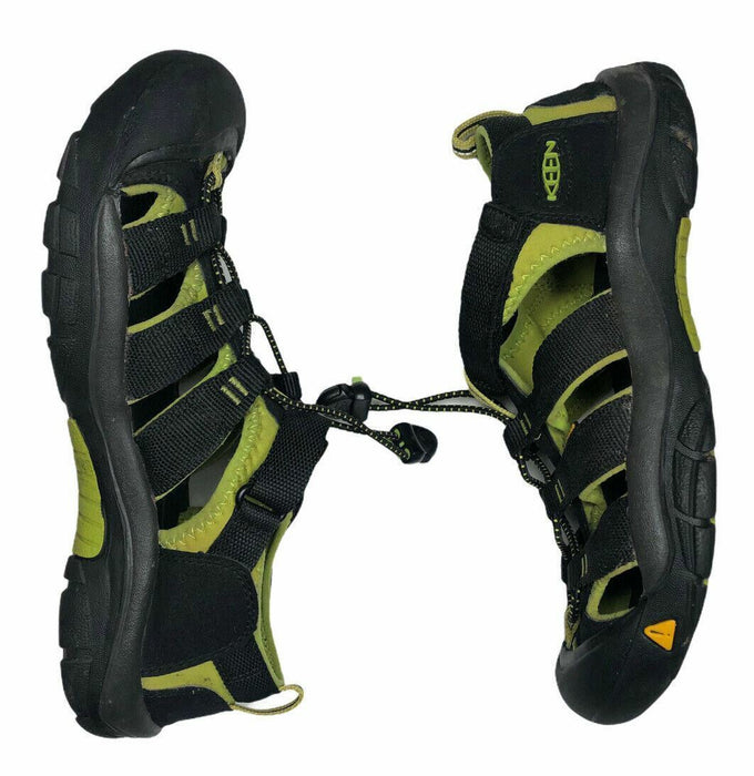 Keen Newport h2 Black/Neon Green Fisherman Sandals Men's (Size: 6) 010117