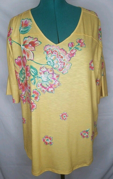 Avenue Yellow Floral Glitter 3/4 Sleeve V-Neck Top (Plus Size: 18/20)