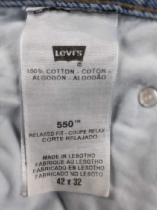 Levi's 550 Relaxed Fit Jeans Men's Light Wash Blue (Size: 42 x 32) 5504834