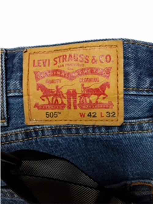 Levi's 505 Regular Fit Jean Med Wash Blue (Size: 42 x 32) 5054891