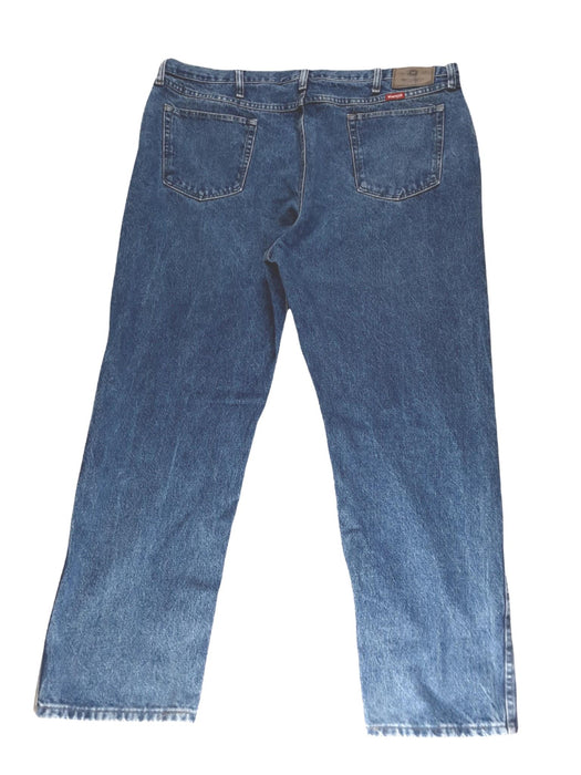 Wrangler Authentic Comfort Fit Medium Wash Blue Jeans (Size: 44 x 30) 9651JDS