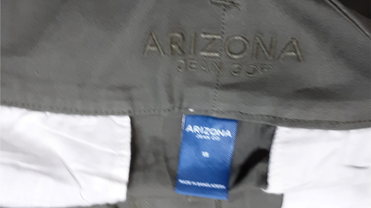 Arizona Women's Girls Olive Green Midi 5 Button Shorts (Size: 15)
