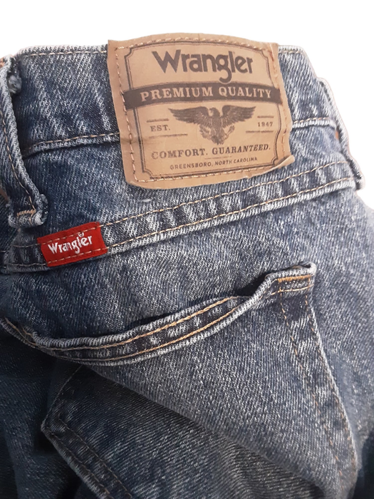 Wrangler Premium Relaxed Fit Medium Wash Jeans Blue (Big & Tall: 40 x 32)