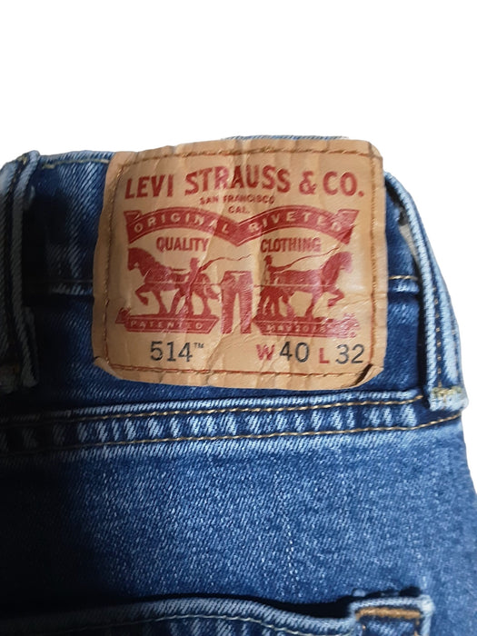 Levi's 514 Men's Straight Fit Medium Wash  Jeans Blue (Size: 40 x 32)