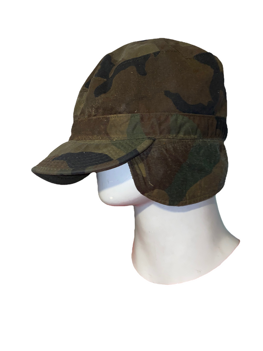 US Military Woodland BDU Hat Insulated Cold Weather w/ Earmuffs (Size: 7 3/4)