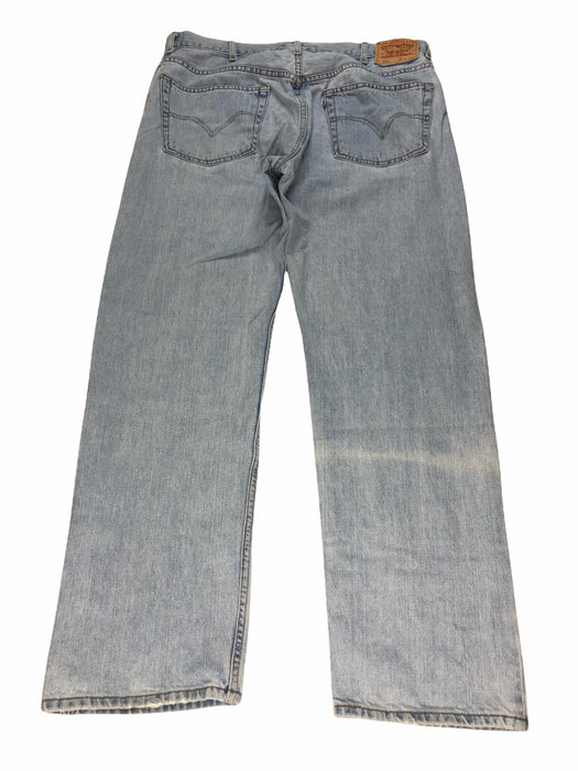 Levi's 505 Regular Fit Jean Light Wash Blue (Big & Tall: 40 x 32) 505-4834