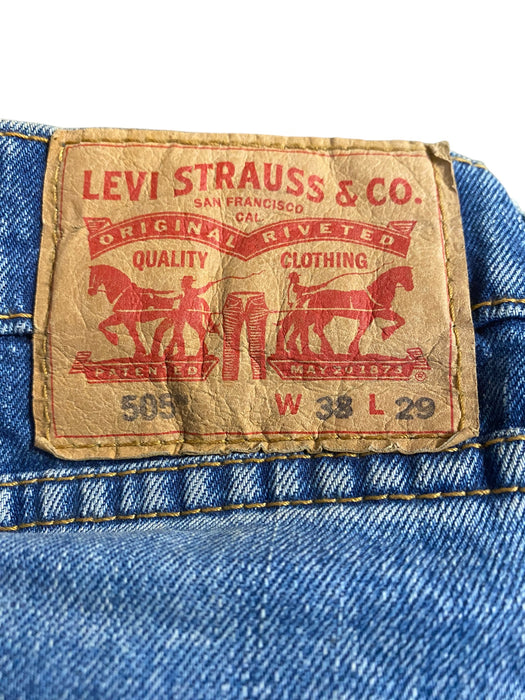 Levi's 505 Men's Regular Fit Flex Medium Wash Jeans Blue (Size: 38 x 29)