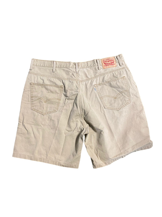 Levi's 569 Men's Loose Straight Shorts Beige (Big & Tall: 42 x 7.5)