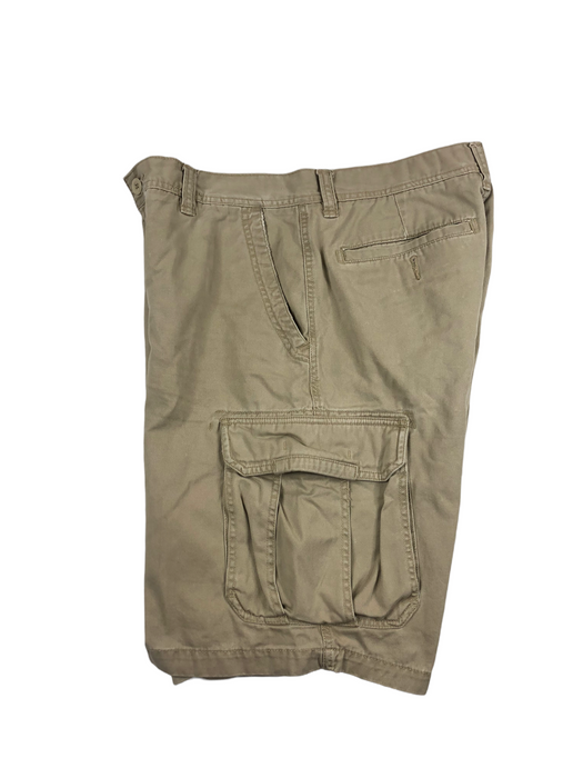 Old Navy 6 Pocket Cargo Beige Shorts Men's (Size: 34)