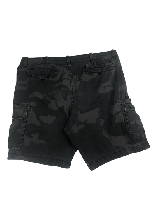 Arizona Camouflage 6 Pocket Cargo Shorts Black Men's (Size: 44)