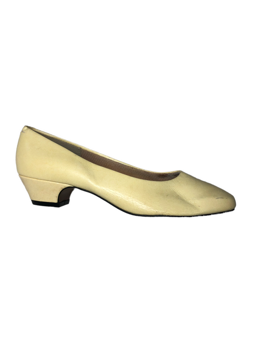 Easy Street USA Yellow Ballet Heels Women's (Size: 7) A2238